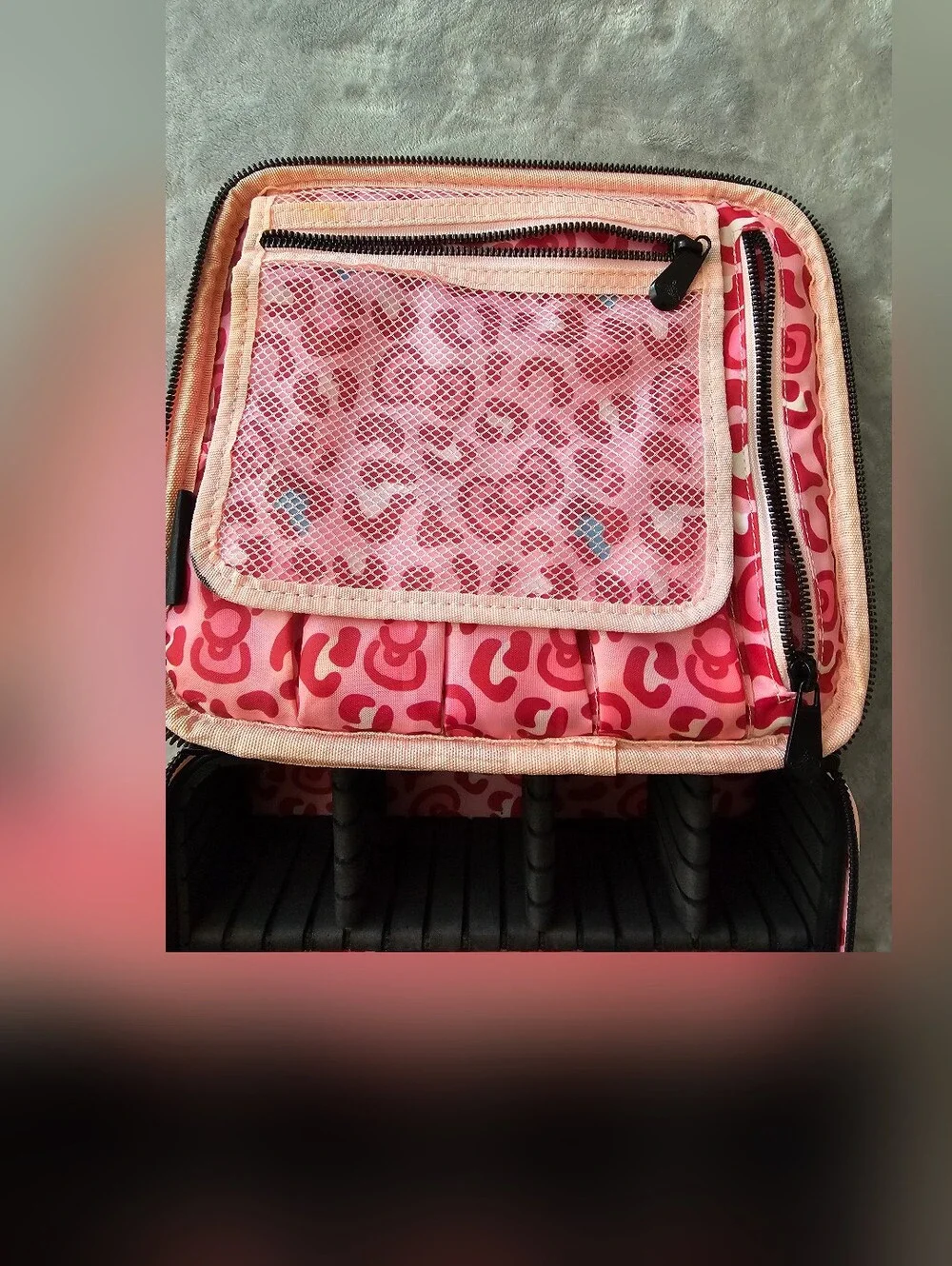 Impression Vanity Makeup Bag with Faux Leather, Hello Kitty Travel Toiletry Bag